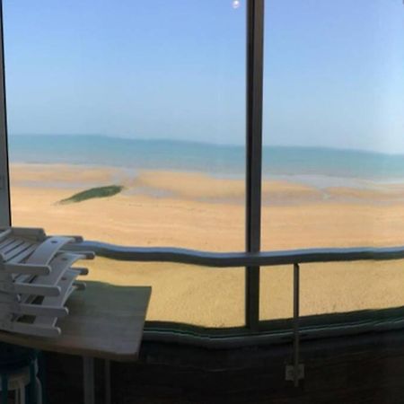 Appartement T2 Avec Vue Sur Mer Directe ! Courseulles-sur-Mer Eksteriør bilde